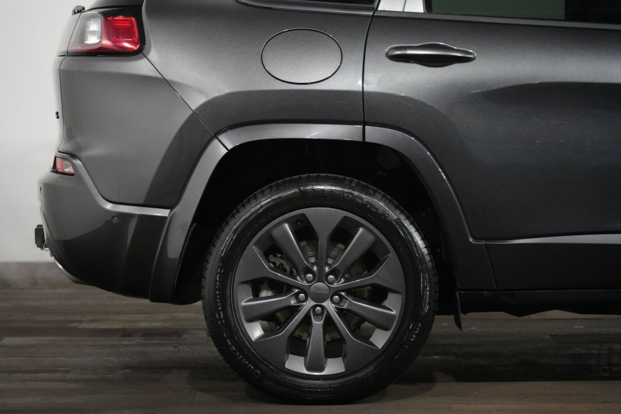 2022 Jeep Cherokee S-Limited SUV