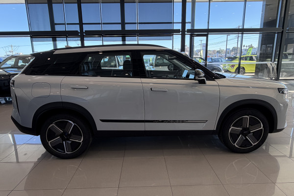 2026 MY25 Jaecoo J7 T35 SHS Summit SUV Image 4