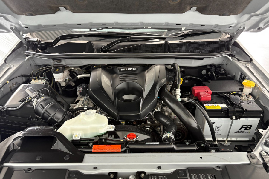 2021 MY22 Isuzu D-MAX RG SX High Ride Cab Chassis Image 14