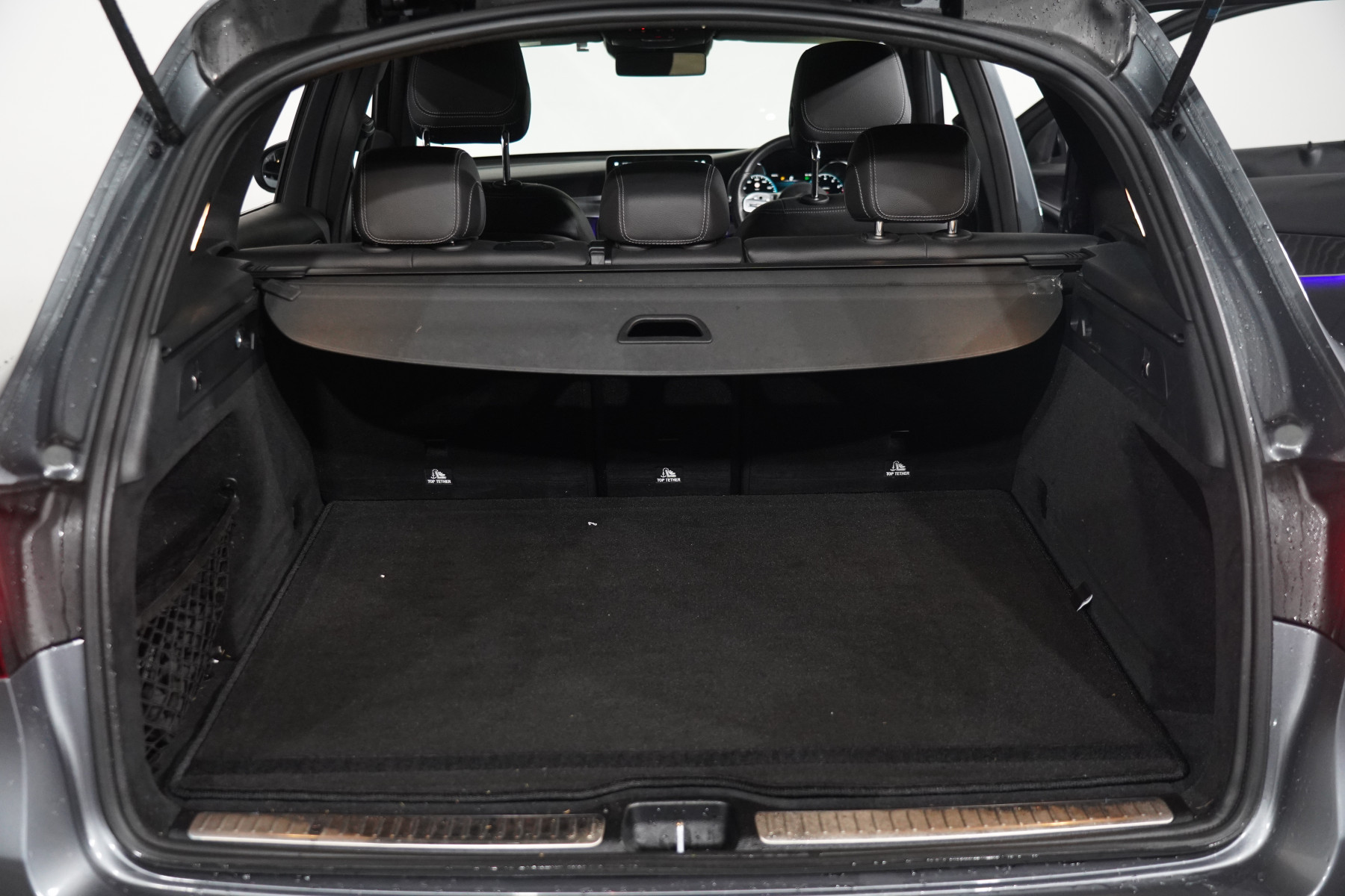 2019 Mercedes-Benz Glc 200 SUV Image 32