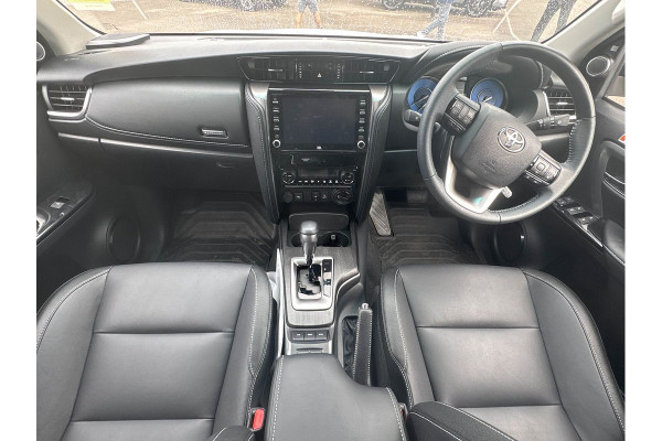 2024 Toyota Fortuner GUN156R Crusade SUV Image 6
