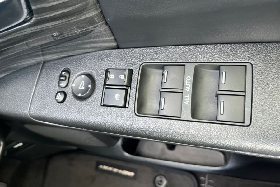 2015 MY16 Honda Odyssey 5th Gen VTi-L SUV Image 18