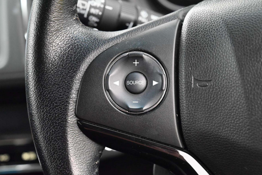 2017 Honda HR-V  VTi-S SUV Image 18