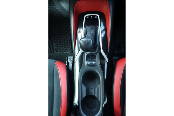 2020 Toyota Corolla ZWE211R ZR Hybrid Hatch Image 20