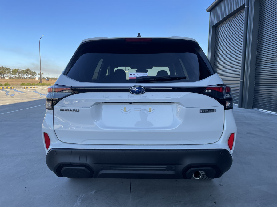 2026 Subaru Forester S6 Hybrid Touring SUV Image 7