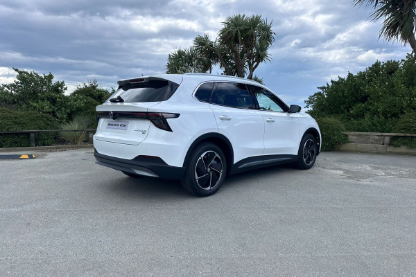 2026 MY25 MG MGS5 EV ZS3EM Essence 62 SUV Image 3