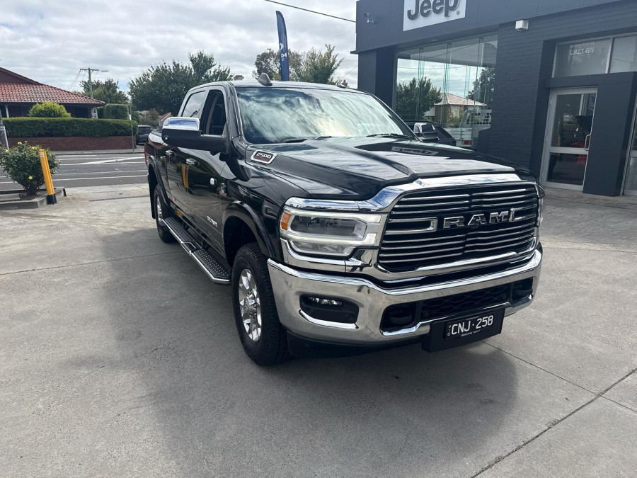 2022 Ram 2500 DJ Laramie Ute Image 2