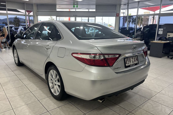 2016 Toyota Camry 3A1593003 l4 Sedan Image 5