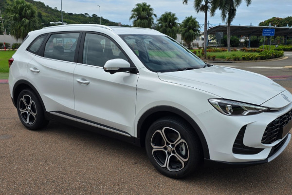2025 MG ZS ZS32 Essence SUV