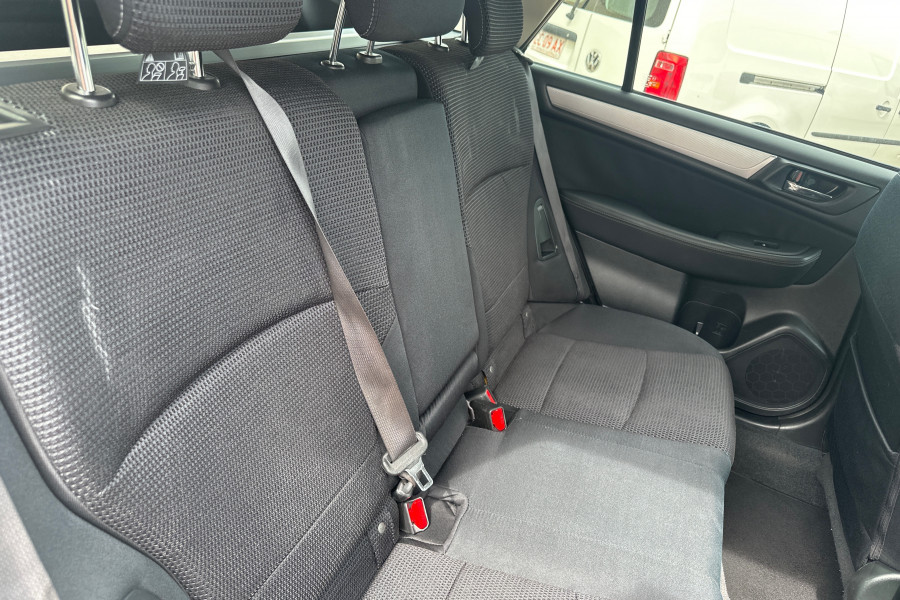 2015 Subaru Outback 6GEN 2.5i SUV Image 12