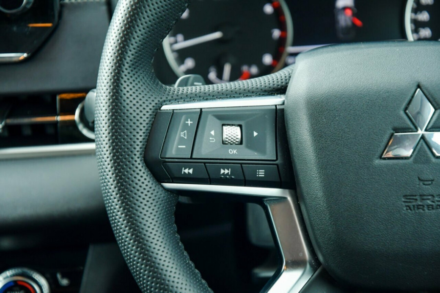 2024 Mitsubishi Outlander ZM Aspire SUV Image 12