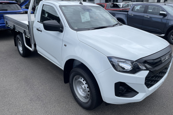 2026 MY25.5 Isuzu D-MAX RG SX High Ride Cab Chassis Image 5