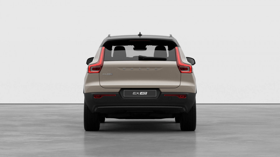 2026 Volvo EX40  Ultra Single Motor Extended Range SUV Image 4