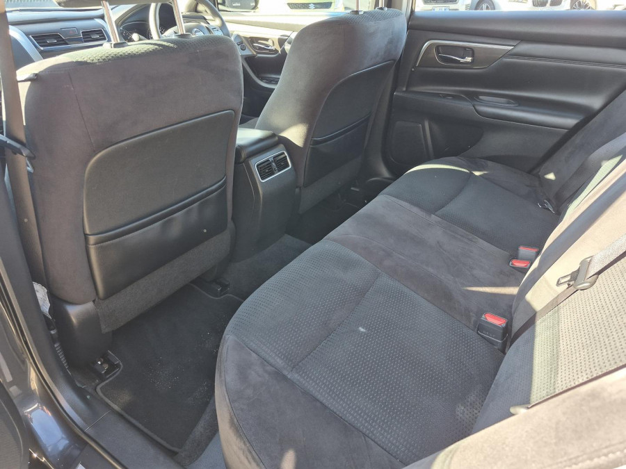 2016 Nissan Altima L33 ST Sedan Image 7