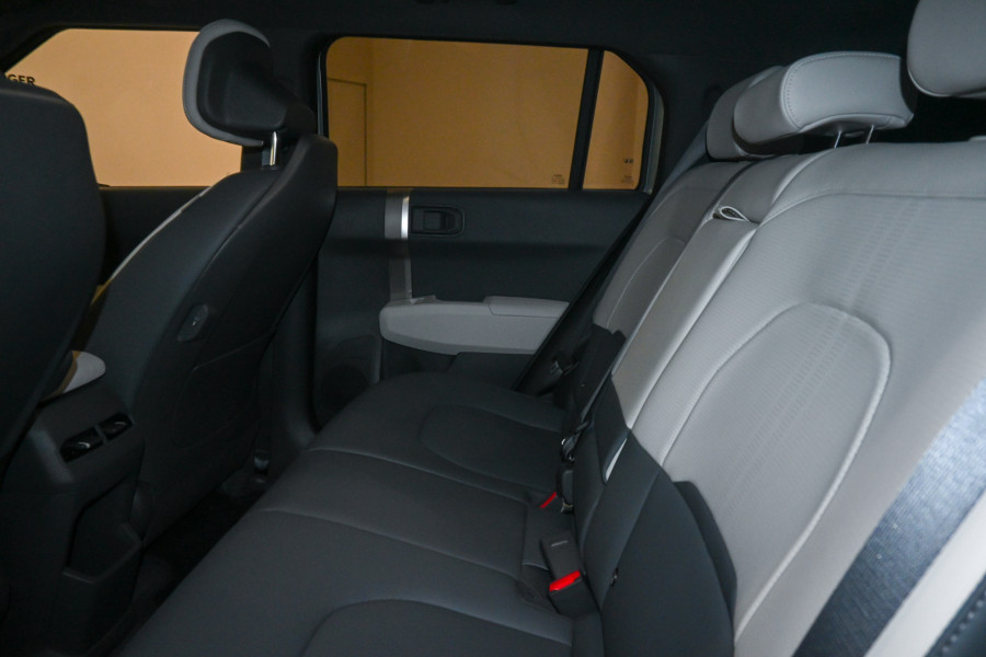 2025 Kia EV3 SV GT-Line SUV Image 9