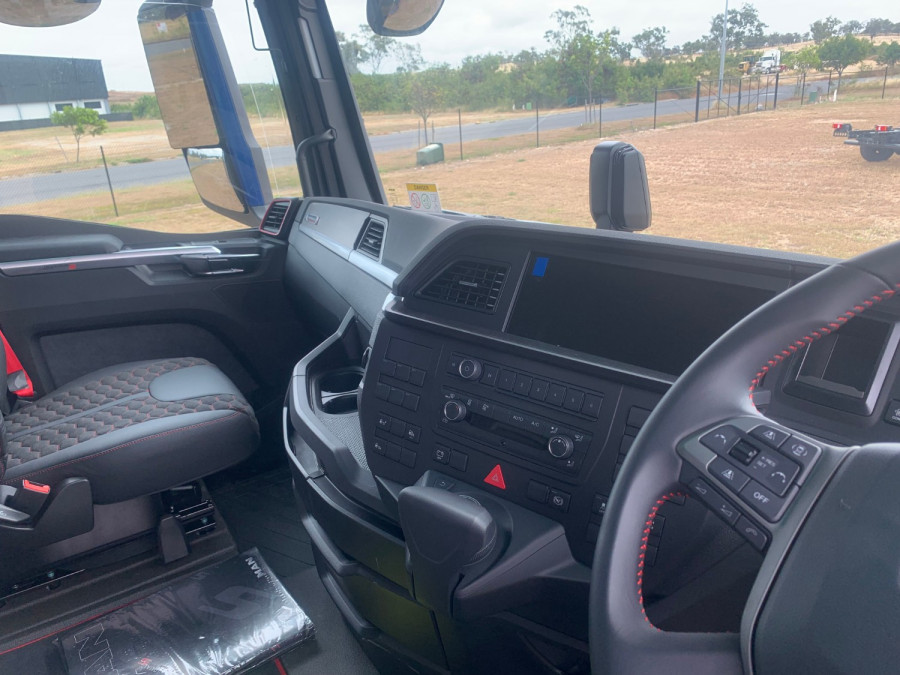 2026 MAN TGX26.640 6x4 GX Lion S Package Truck Image 13