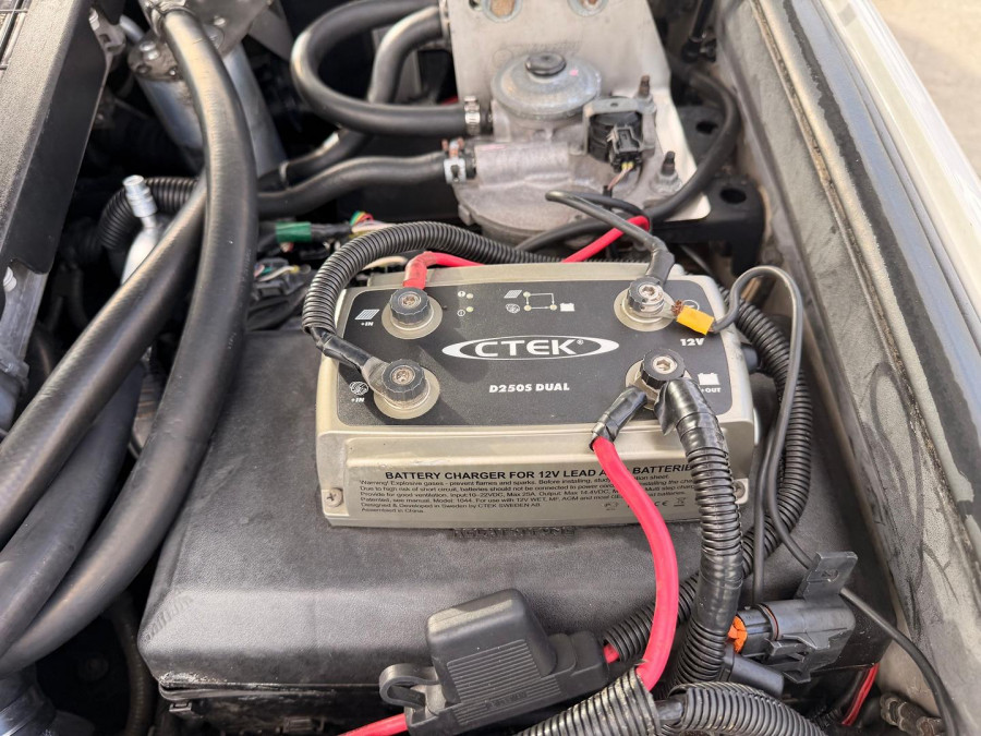 2009 Toyota LandCruiser VDJ200R GXL SUV Image 25