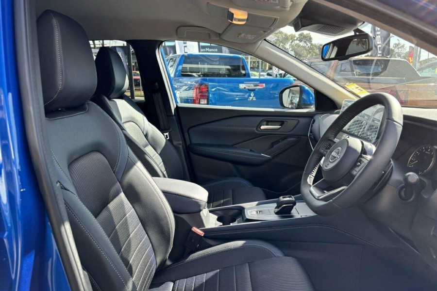 2024 Nissan QASHQAI J12 ST-L SUV Image 11