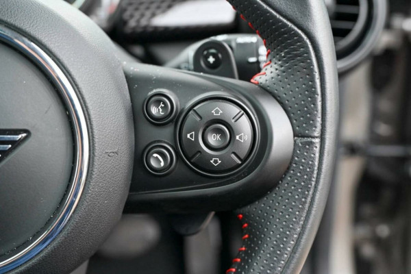 2020 MINI Cooper F55 LCI Cooper S DCT Hatch Image 14