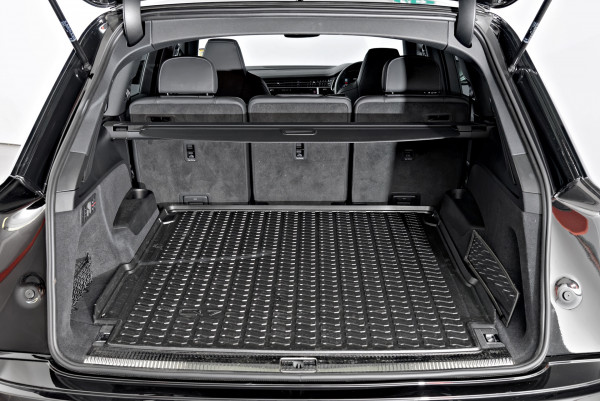 2026 MY25 Audi Q7 4M TFSI 250kW S line SUV image 19