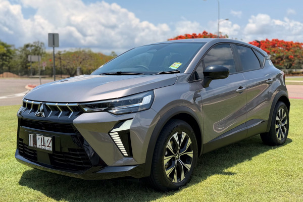 2025 Mitsubishi ASX XE LS SUV Image 3