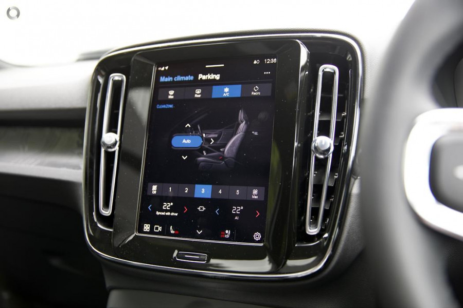 2024 Volvo XC40 XZ Recharge Twin Pure Electric SUV Image 14