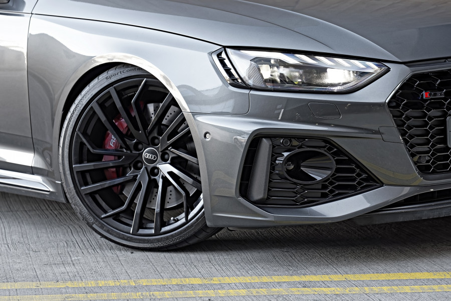 2024 Audi RS 4 B9 Competition SUV