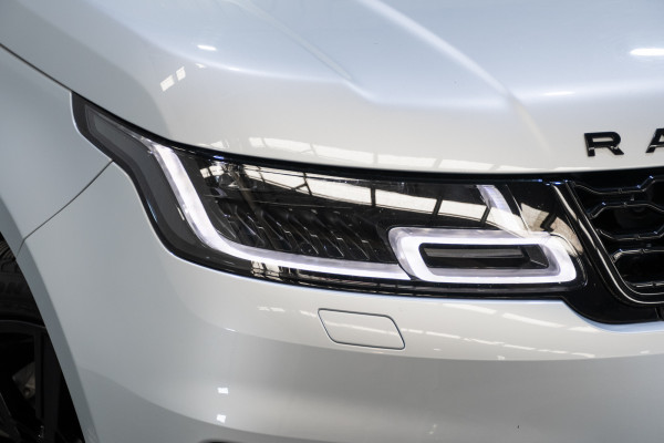 2021 Land Rover Range Rover Sport D300 SE SUV Image 2