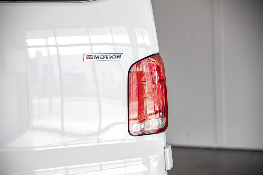 2022 Volkswagen Transporter T6.1 LWB Van Image 9