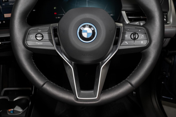 2024 BMW iX1 U11 eDrive20 xLine SUV image 11