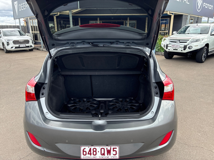 2015 MY16 Hyundai i30 GD3 Series II Active Hatch Image 11