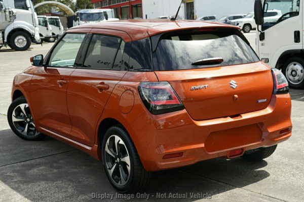 2026 Suzuki Swift UZ Hybrid GLX Hatch Image 3