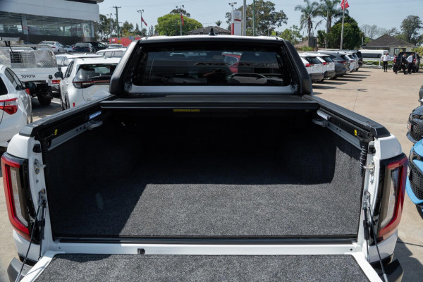 2026 Toyota HiLux GUN227R Rugged X 48V Ute Image 22