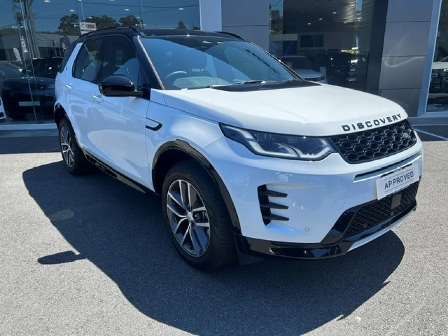 2025 MY26 Land Rover Discovery Sport L550 P250 Landmark SUV Image 1
