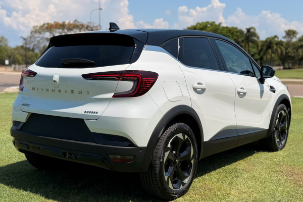 2025 Mitsubishi ASX XE Exceed SUV Image 7