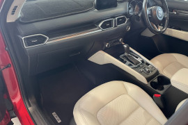 2017 Mazda CX-5 KF4WLA GT Wagon Image 4