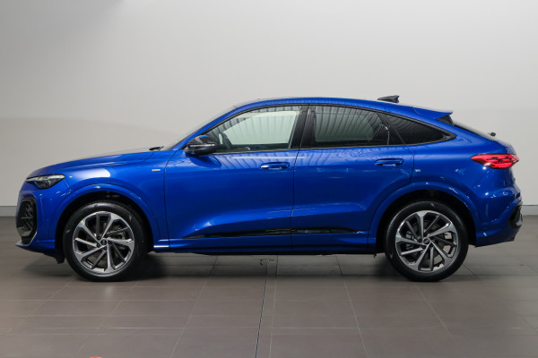 2026 MY25 Audi Q5 FY TFSI Sport SUV image 3