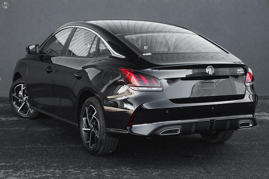 2025 MG MG5 AP32 Essence Sedan Image 4