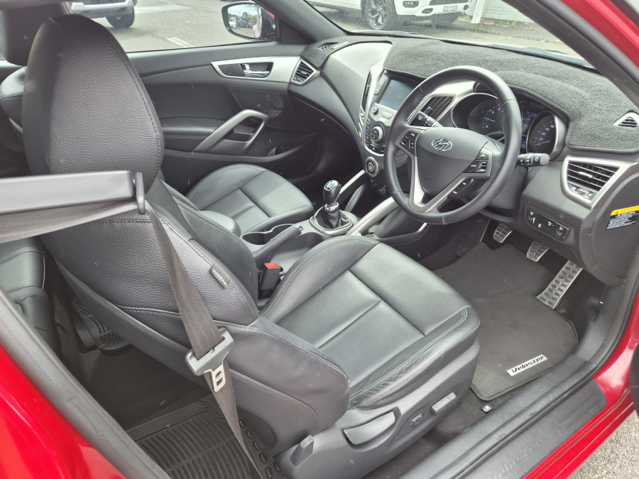 2016 Hyundai Veloster FS4 Series II + Hatch Image 9