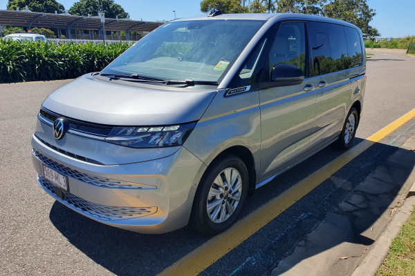 2025 Volkswagen Multivan  Life SWB People Mover