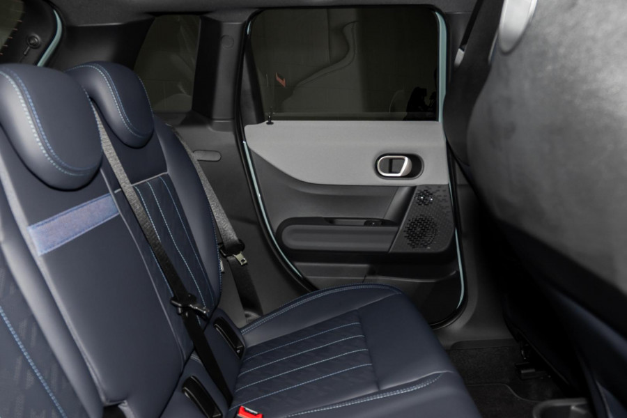 2025 MINI Cooper F65 C Favoured Hatch