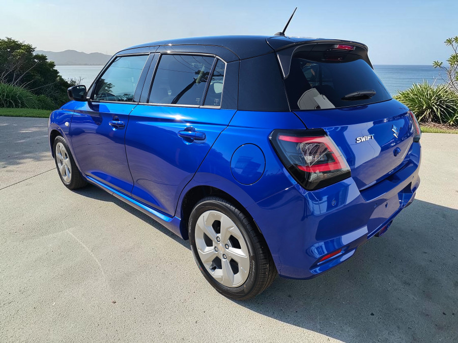 2025 Suzuki Swift UZ Hybrid Plus Hatch Image 7