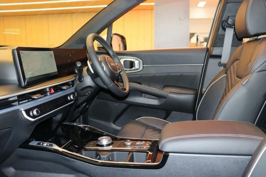 2024 MY25 Kia Sorento MQ4 PE HEV GT-Line SUV Image 11