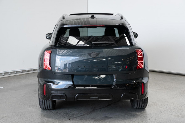 2025 [THIS VEHICLE IS SOLD] image 5