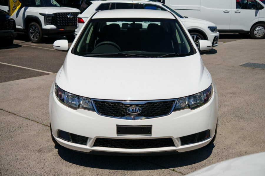 2011 MY12 Kia Cerato TD Si Hatch Image 5