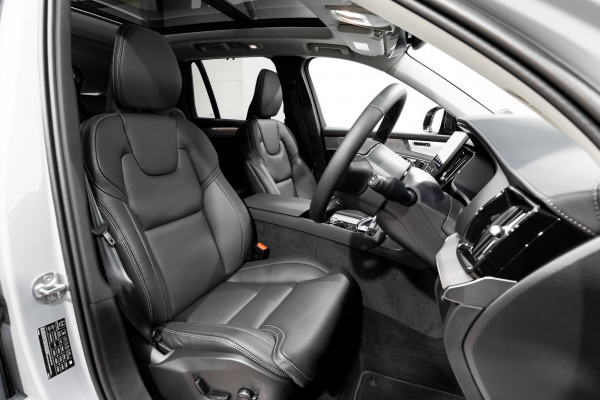 2026 Volvo XC90 L Series Ultra B5 Bright SUV Image 19