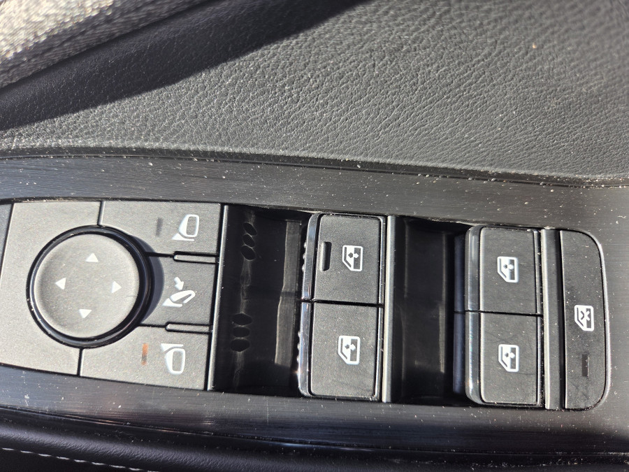 2024 MY25 Nissan X-Trail T33 ST SUV Image 19