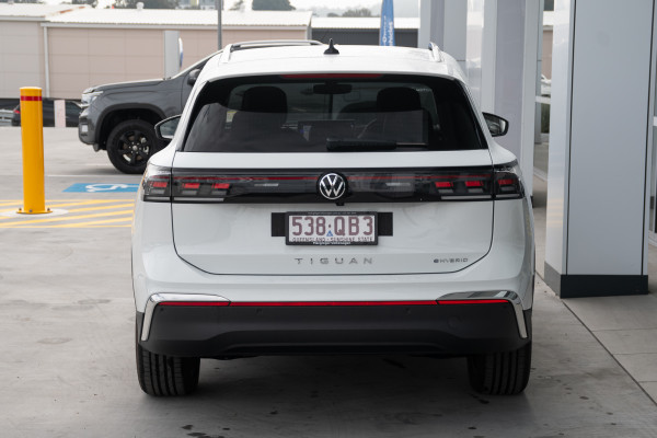 2026 Volkswagen Tiguan CT 150TSI eHybrid Elegance SUV Image 5