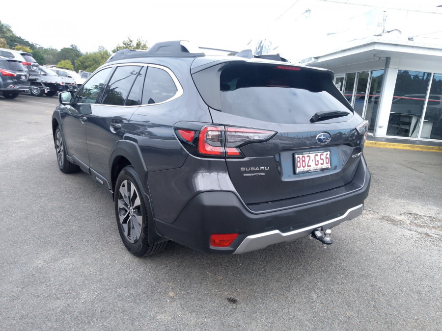 2022 MY23 Subaru Outback 6GEN AWD Touring SUV Image 9