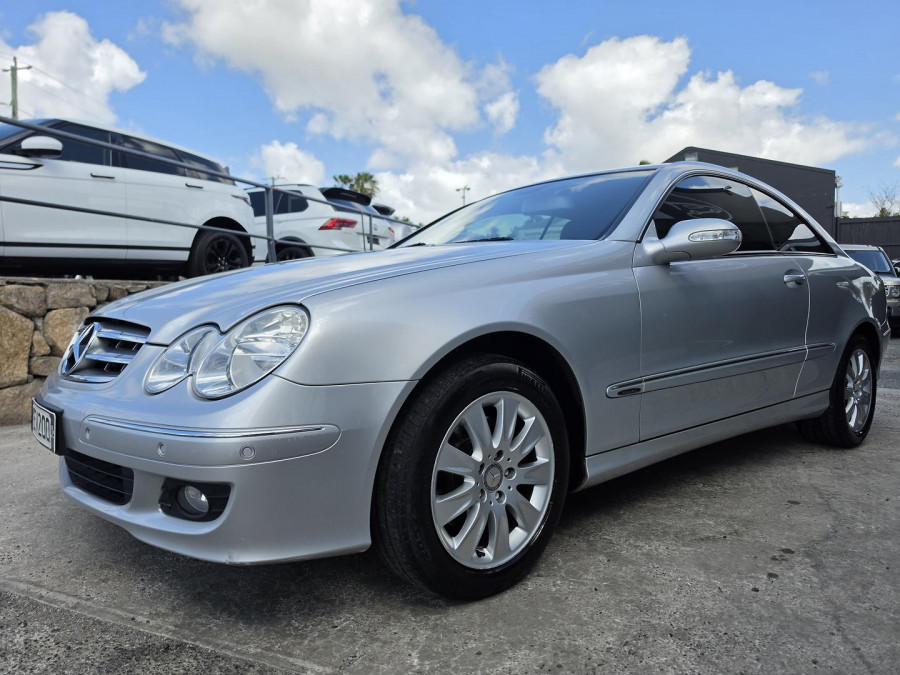 2008 Mercedes-Benz CLK-Class A209 CLK200 Kompressor Elegance Coupe Image 3